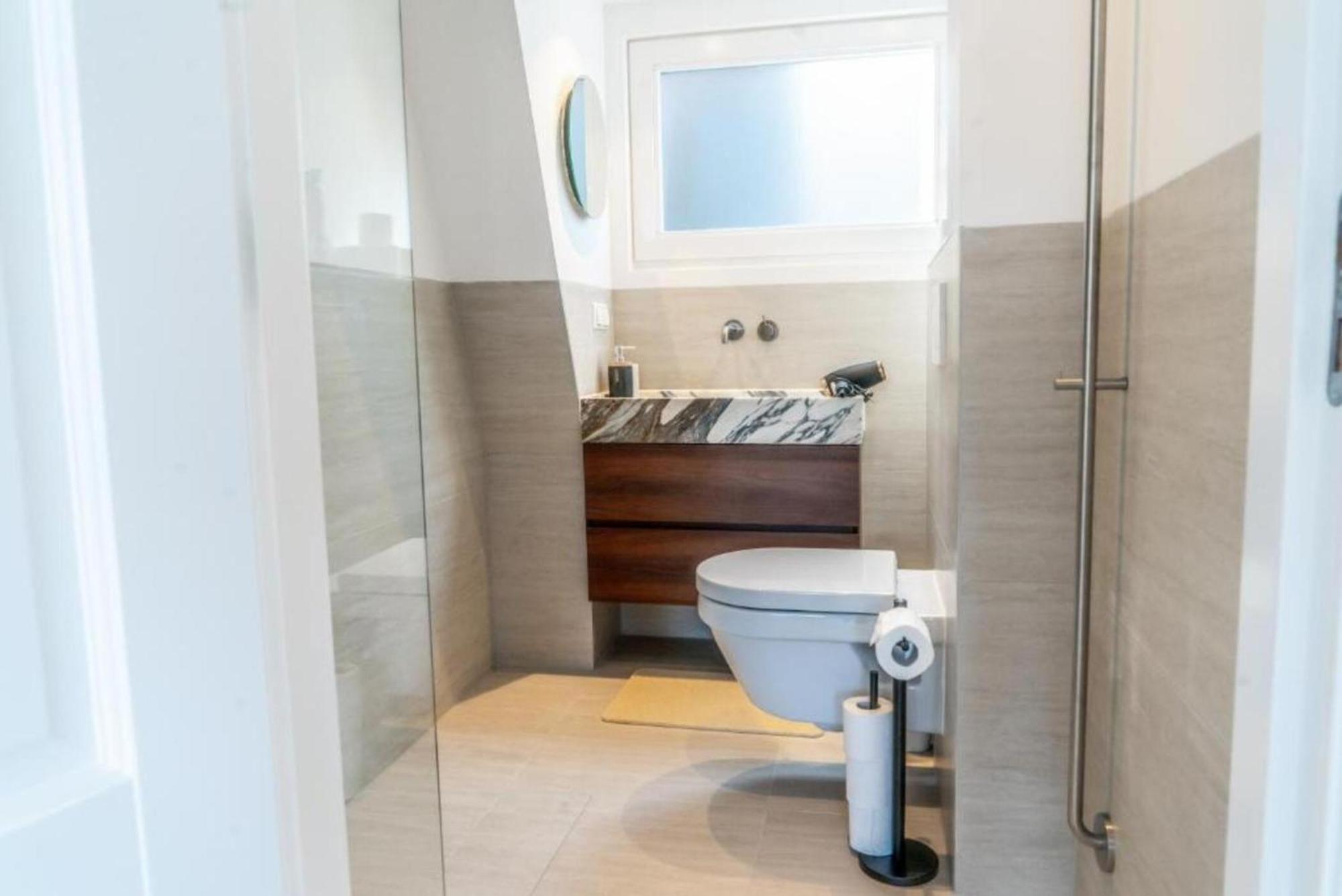 Cozy One Bedroom At Centrum